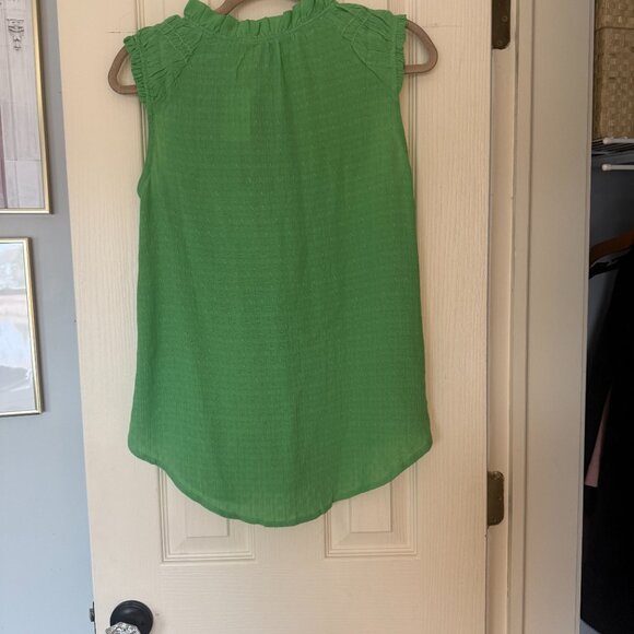 NWT Gibsonlook Sleeveless Smocked Yoke Blouse - Picture 4 of 4